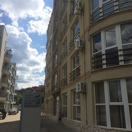 Sunrise Apartment Balchik Eksteriør billede