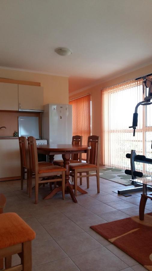 Sunrise Apartment Balchik Eksteriør billede